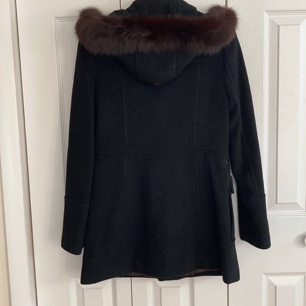 Fur trimmed wool coat - Picture 2 of 5